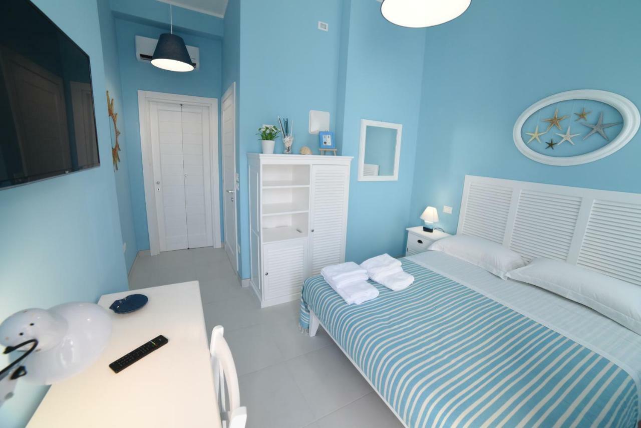 Latino Rent Room B&B Vista Mare Porto Cesareo Buitenkant foto