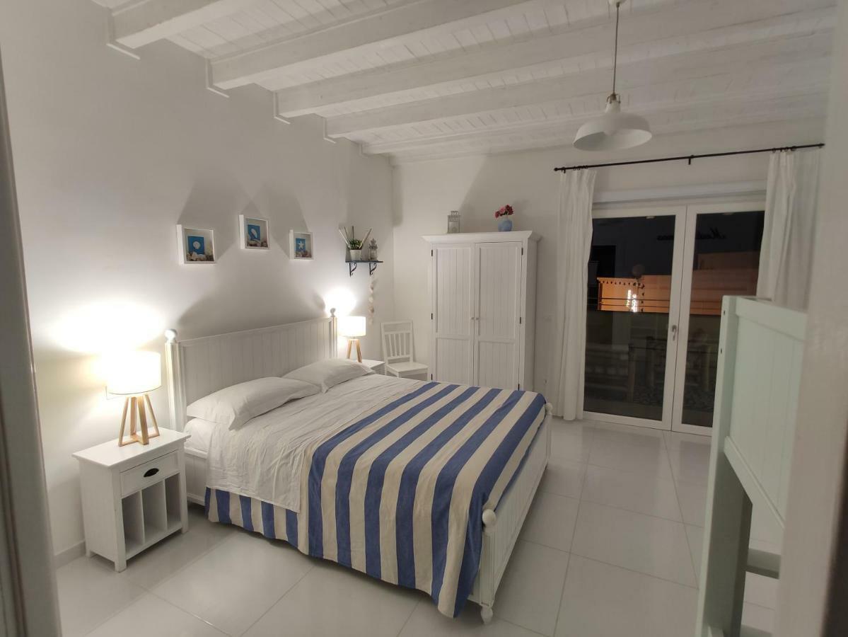 Latino Rent Room B&B Vista Mare Porto Cesareo Buitenkant foto
